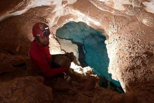 Hourglass Lake in Jewel Cave - Madison Aquifer Water Table