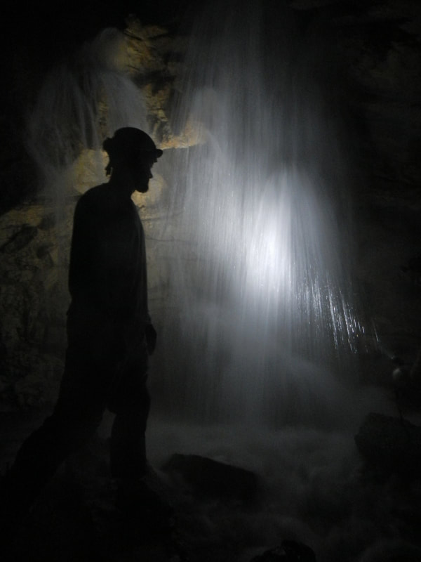 Tongue River Cave